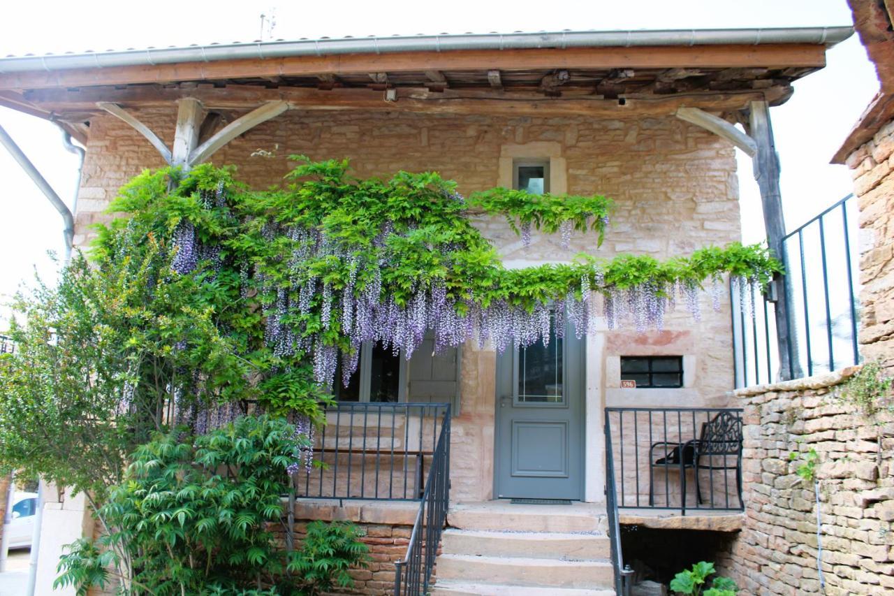 Le Clos Des Pierres Rouges Burgy Exterior foto